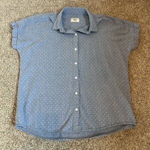 Marine Layer short sleeve collared button down chambray style shirt. Soft. XL
